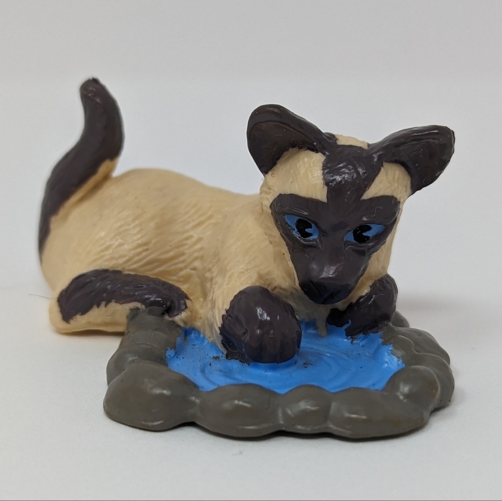 Kitty In My Pocket Vintage Cat Siamese MEG